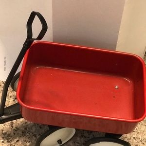 VINTAGE TELEFLORA RED METAL WAGON